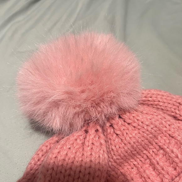 Pink Knit Beanie and Gloves Set - Picture 4 of 7